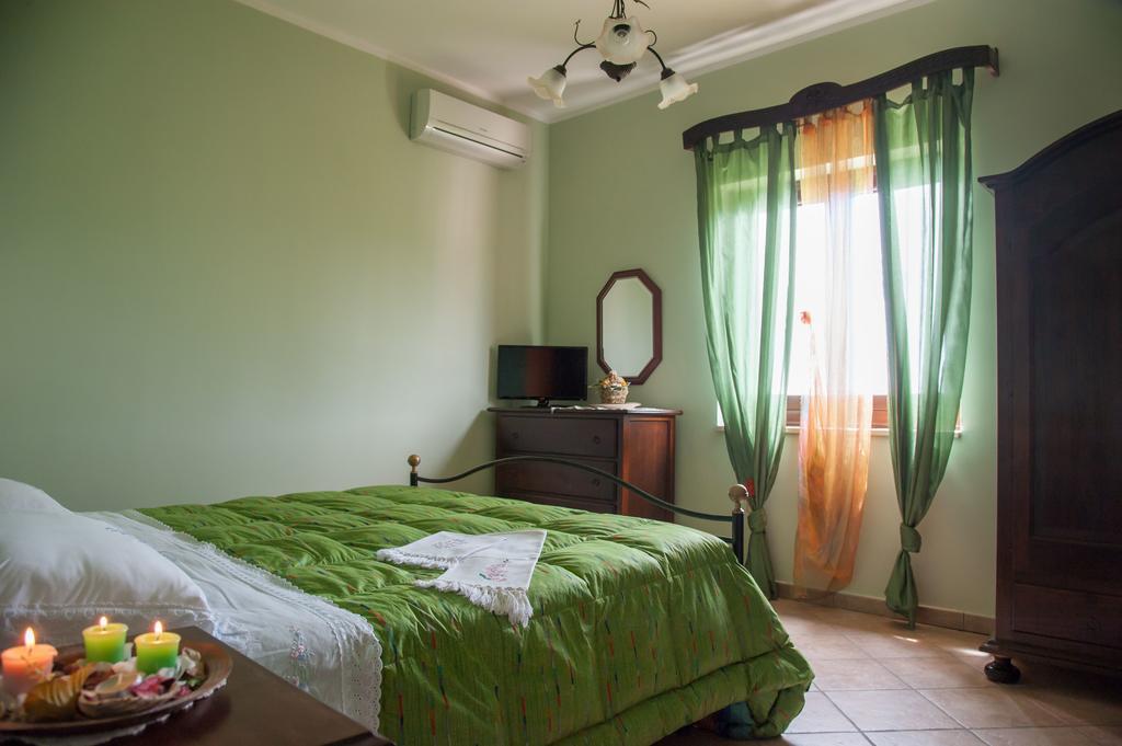 Villa Bernadette Сан Мауро Чиленто Екстериор снимка