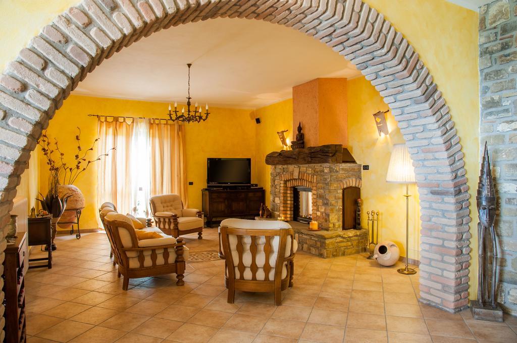Villa Bernadette Сан Мауро Чиленто Екстериор снимка